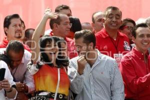 AGUERA TOMÓ PROTESTA COMO CANDIDATO A LA PRESIDENCIA