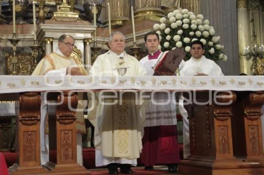 MISA DOMINICAL . MONAGUILLO