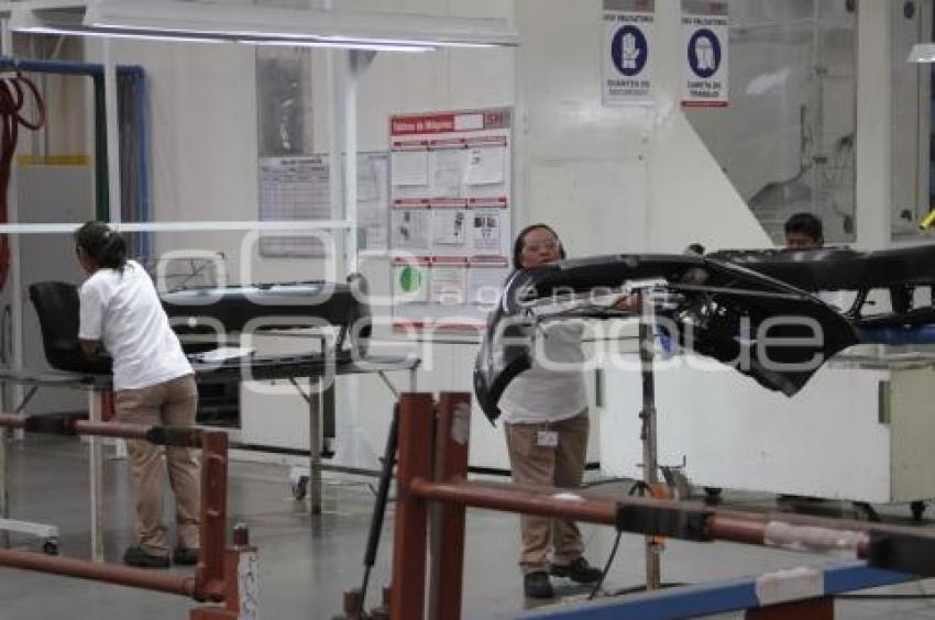 INAUGURACIÓN DE FÁBRICA SMP