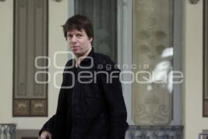 JOSHUA BELL