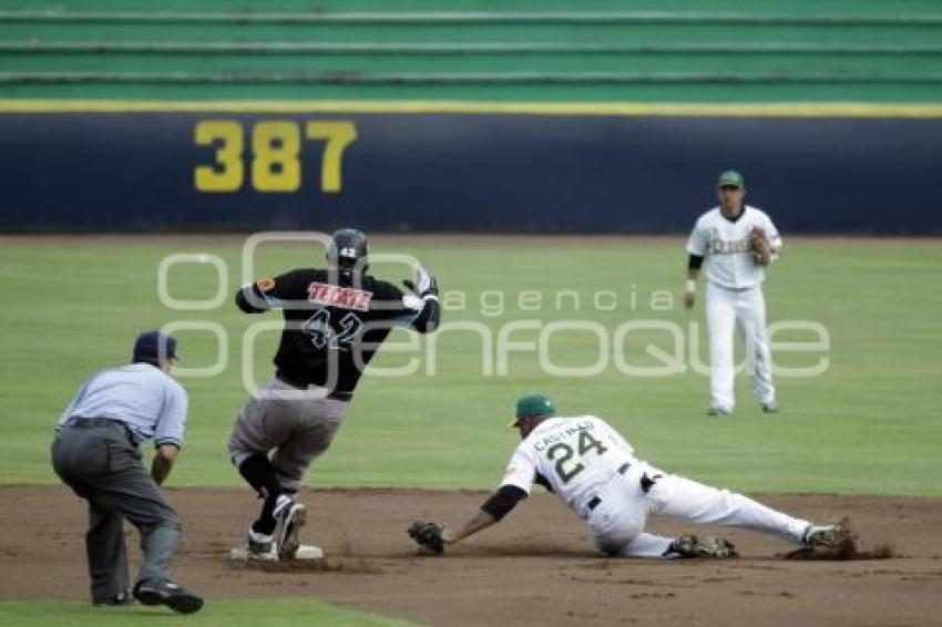 PERICOS VS SARAPEROS