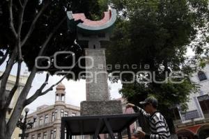 PIEZAS DE EXPOSICIÓN EN EL ZÓCALO