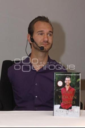 CONFERENIA NICK VUJICIC EN PUEBLA