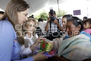 ENTREGA DE JUGUETES DIF EN SAN MIGUEL CANOA