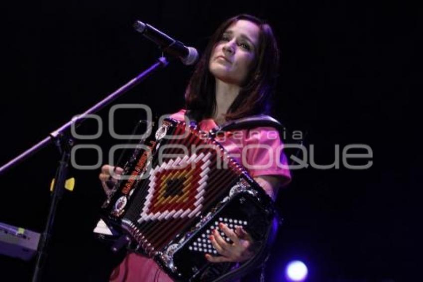 CONCIERTO JULIETA VENEGAS FORO ARTISTICO