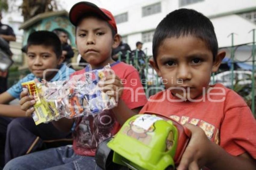 ENTREGA DE JUGUETES DIF EN SAN MIGUEL CANOA