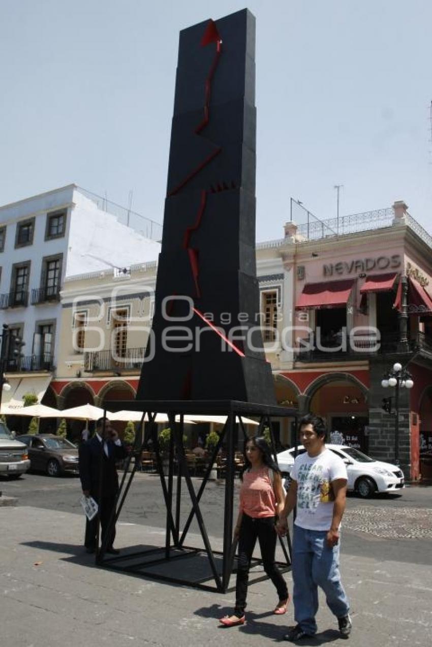 EXPOSICIÓN EN EL ZÓCALO