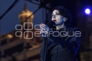 LUZ CASAL. FESTIVAL INTERNACIONAL 5 DE MAYO