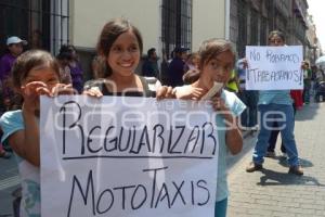 MANIFESTACIÓN MOTOTAXIS