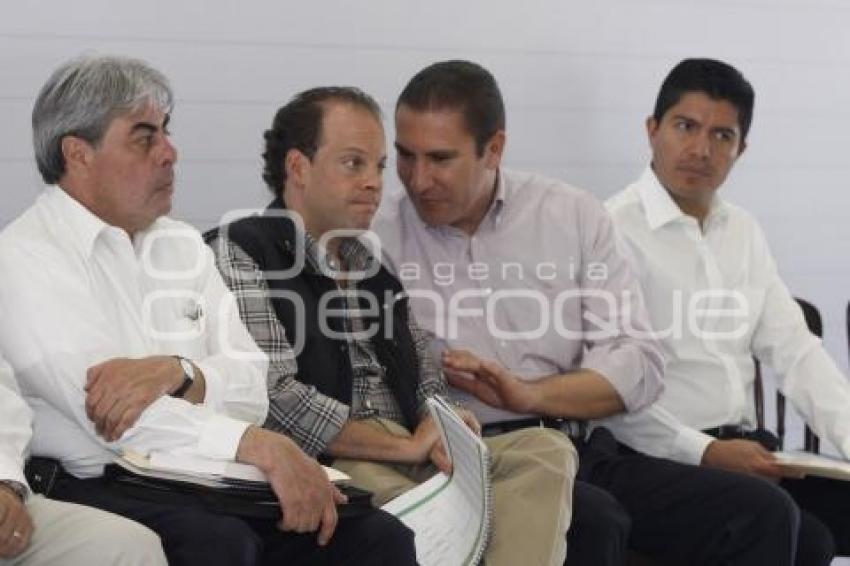 PROYECTO SANEAMINETO RIO ATOYAC