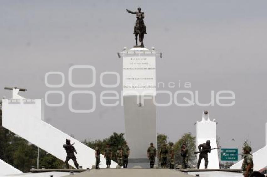 ENSAYO DE LA CEREMONIA DEL 5 DE MAYO