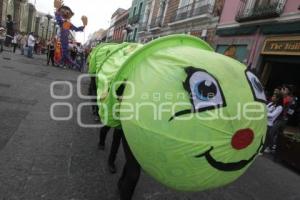 DESFILE . DÍA DEL NIÑO