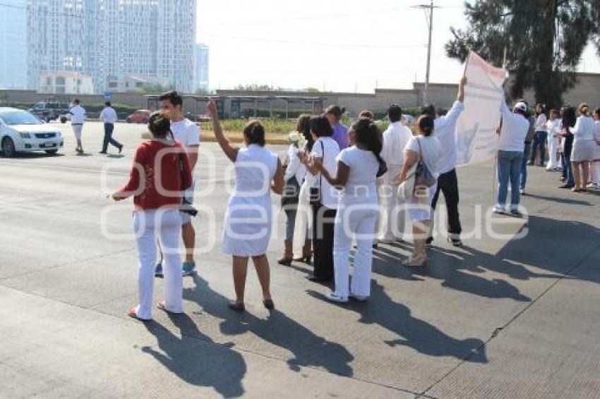 MANIFESTACIÓN . VÍA ATLIXCAYOTL