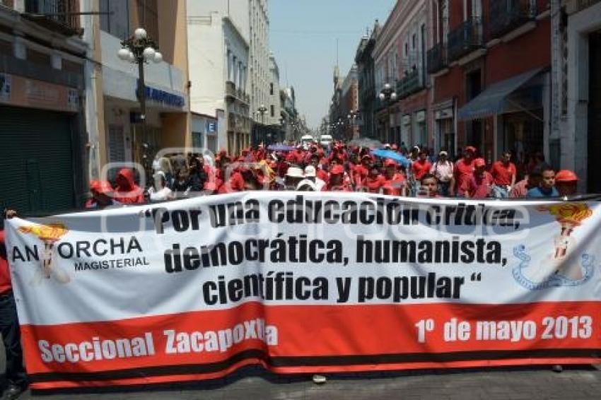 MANIFESTACIÓN ANTORCHA MAGISTERIAL