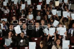 GOBIERNO . ENTREGA DE BASES . SNTE