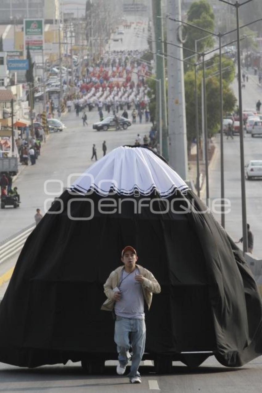 ENSAYO DEL DESFILE DE 5 DE MAYO