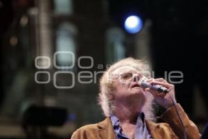 LUIS EDUARDO AUTE. FESTIVAL INTERNACIONAL 5 DE MAYO