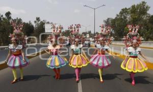 ENSAYO DEL DESFILE DEL 5 DE MAYO