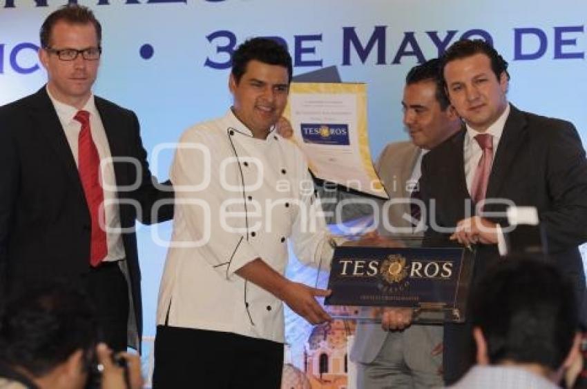 ENTREGAN RECONOCIMIENTOS TESOROS DE MÉXICO