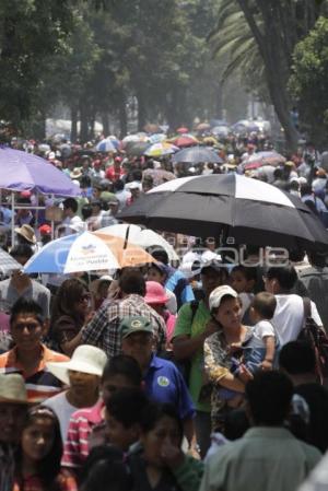 DESFILE 5 DE MAYO