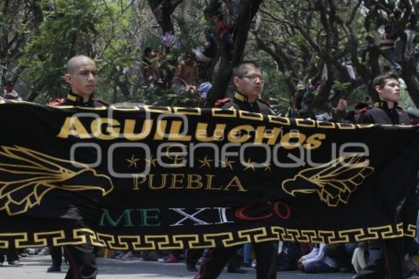 DESFILE 5 DE MAYO