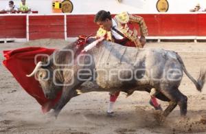 CORRIDA 5 DE MAYO . RAFAEL ORTEGA