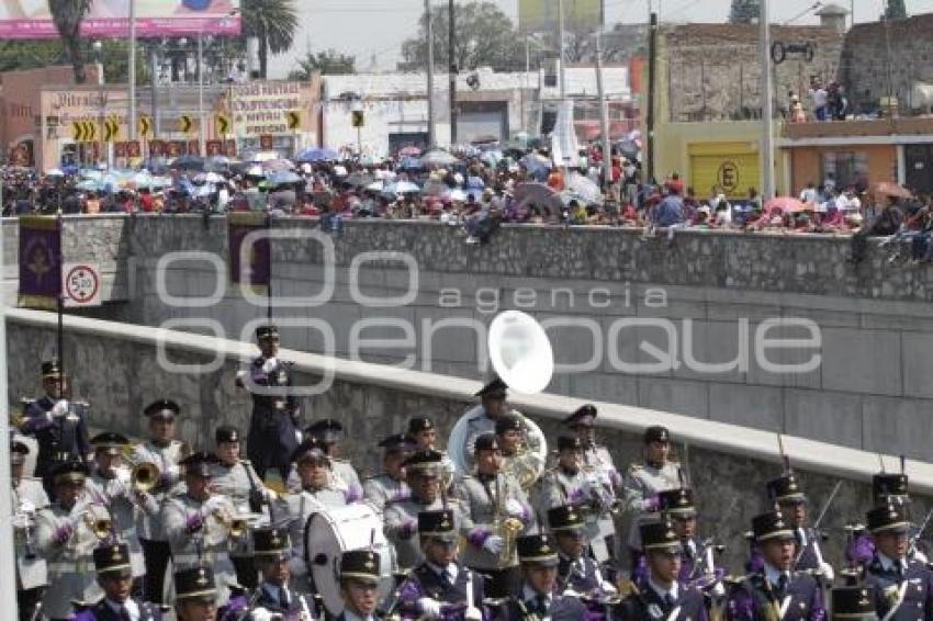 DESFILE 5 DE MAYO