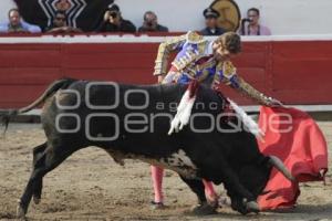 CORRIDA 5 DE MAYO . OCTAVIO GARCÍA "EL PAYO"