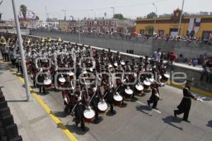DESFILE 5 DE MAYO
