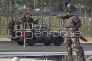 DESFILE 5 DE MAYO