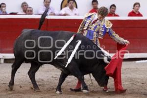 CORRIDA 5 DE MAYO . OCTAVIO GARCÍA "EL PAYO"