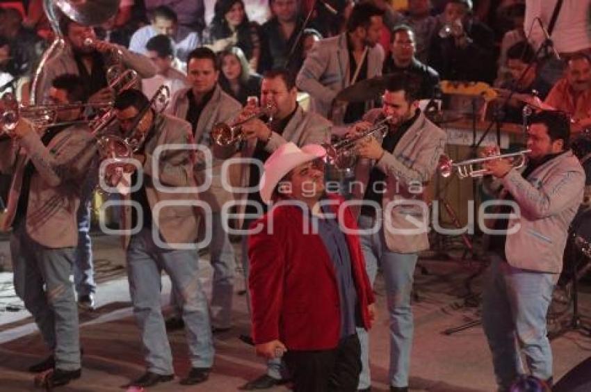 PALENQUE . CHUY LIZARRAGA