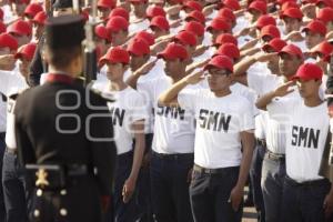 DESFILE 5 DE MAYO