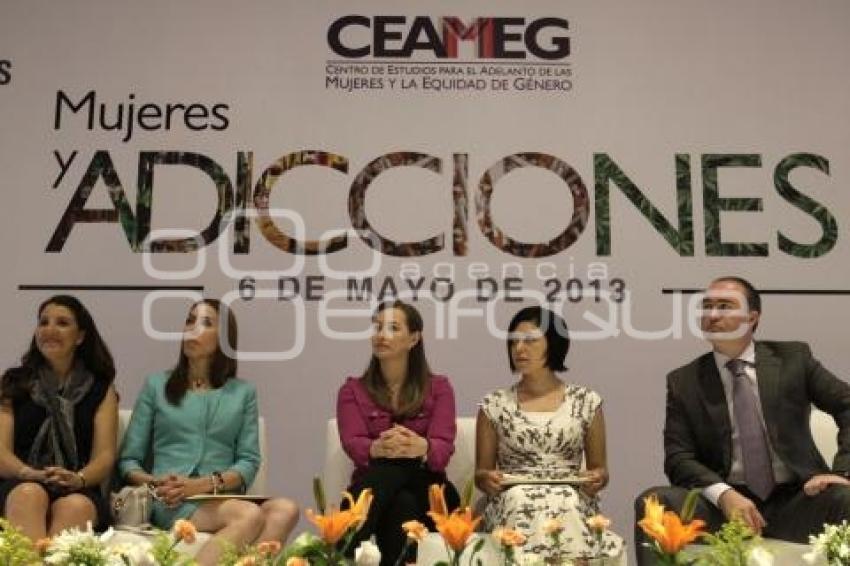 ENCUENTRO MUJERES Y ADICCIONES