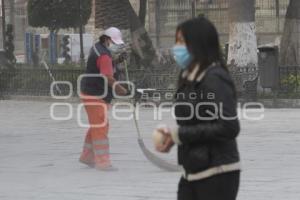 CENIZA EN LAS CALLES DE PUEBLA . POPOCATÉPETL