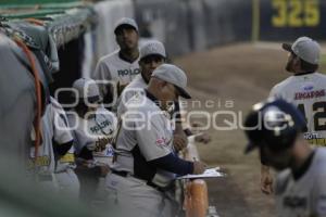 PERICOS VS RIELEROS . BEISBOL