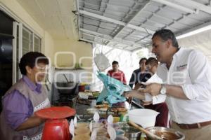 FRANCO RODRÍGUEZ VISITA COLONIAS DEL SUR