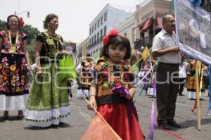 DESFILE DE OAXACA EN EL CENTRO DE PUEBLA