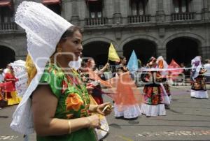 DESFILE DE OAXACA EN EL CENTRO DE PUEBLA