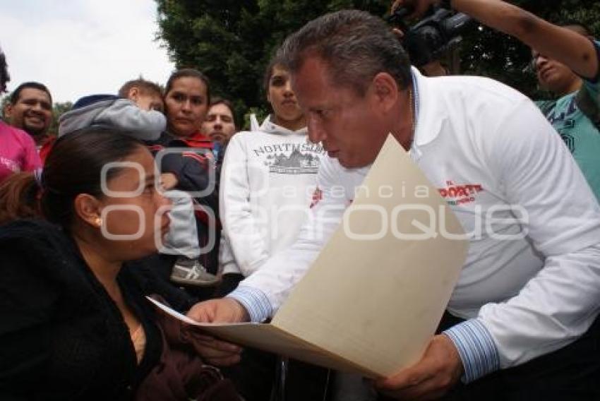CAMPAÑA . ENRIQUE AGÜERA