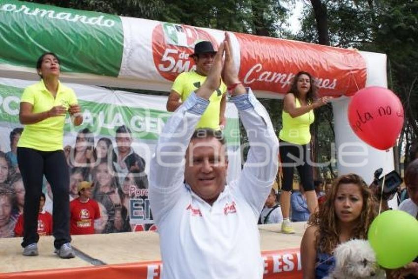 CAMPAÑA . ENRIQUE AGÜERA