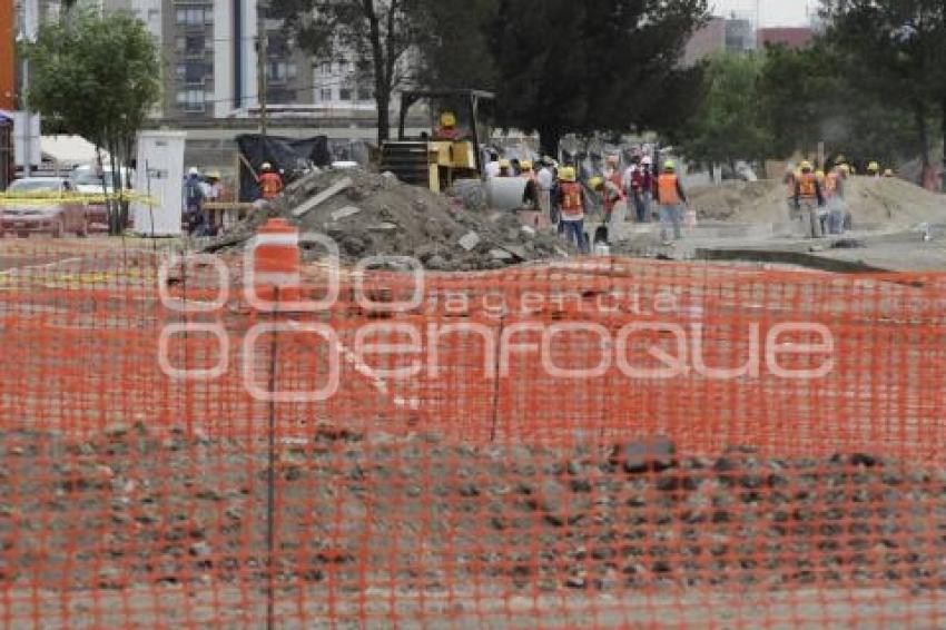 RUEDA DE LA OBSERVACIÓN . OBRAS