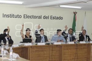 SESIÓN DEL INSTITUTO ELECTORAL DEL ESTADO