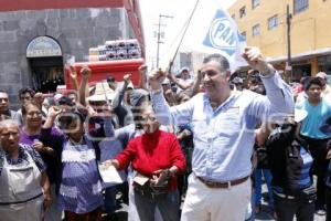 FRANCO RODRÍGUEZ RECORRE EL BARRIO DE SAN ANTONIO