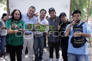 FRANCO RODRÍGUEZ RECORRE EL BARRIO DE SAN ANTONIO