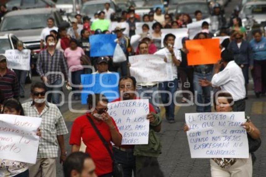 MARCHA CONTRA TONY GALI