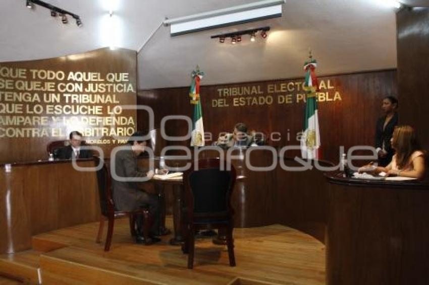 SESIÓN DEL TRIBUNAL ELECTORAL (TEEP)