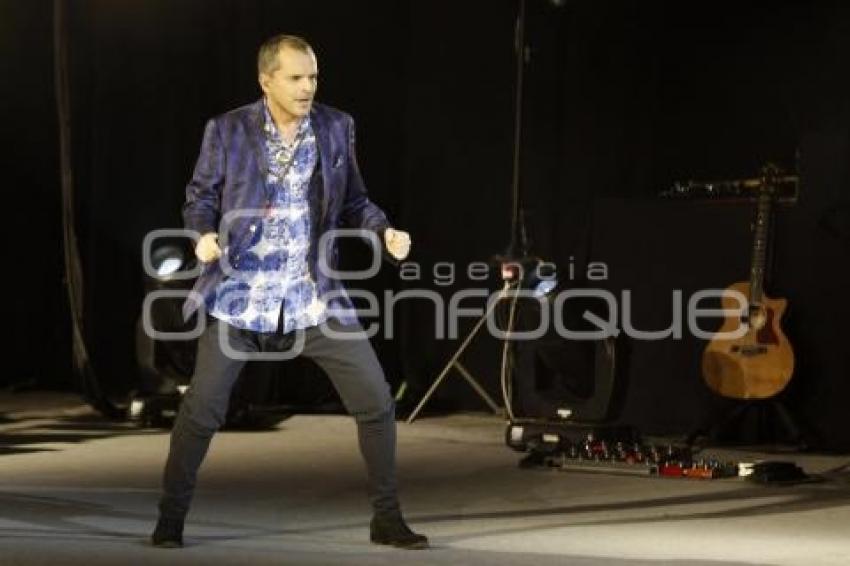 MIGUEL BOSÉ CONCIERTO