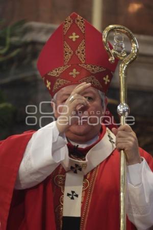 RELIGIÓN . ARZOBISPO