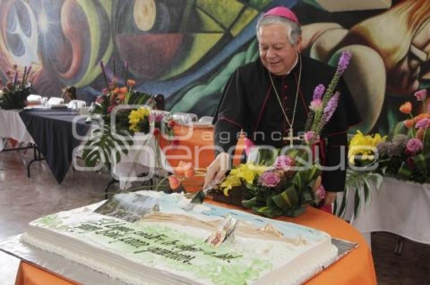 CUMPLEAÑOS DEL ARZOBISPO DE PUEBLA